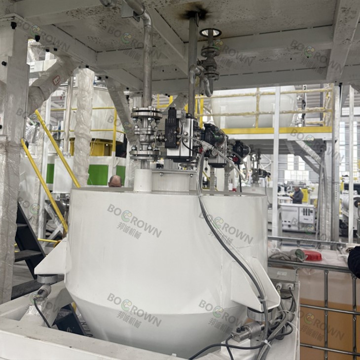 PVC mixing and feeding