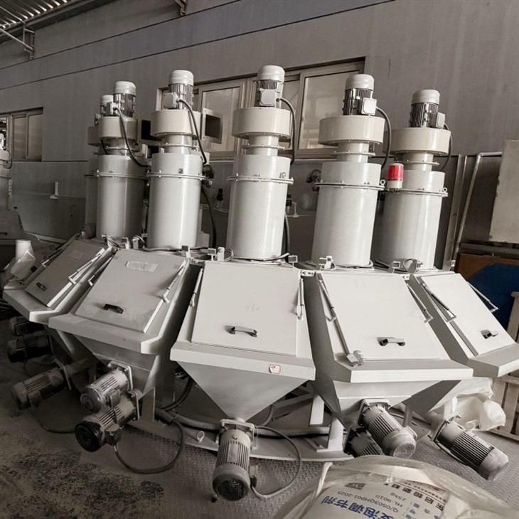 Automatic Feeding Dosing Mixing Systems